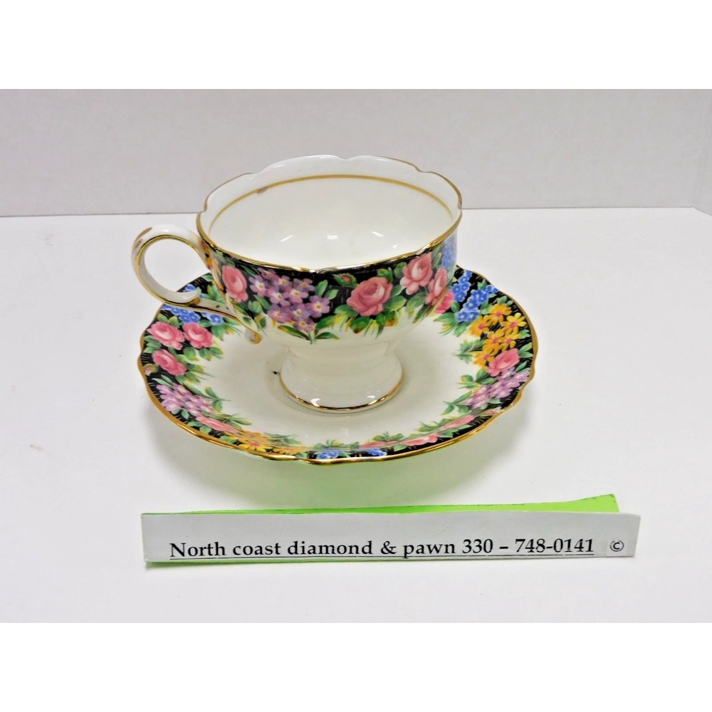 Paragon Black Teacup & Saucer Pink Roses Yellow Daisies Old England Garden JC103